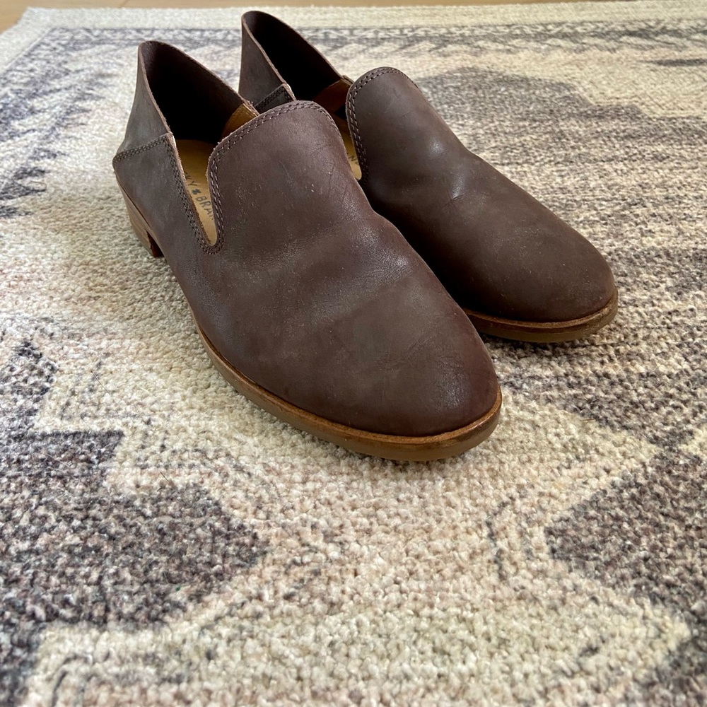 Lucky Brand Cahill Convertible Loafer Flat in Chocolate Brown